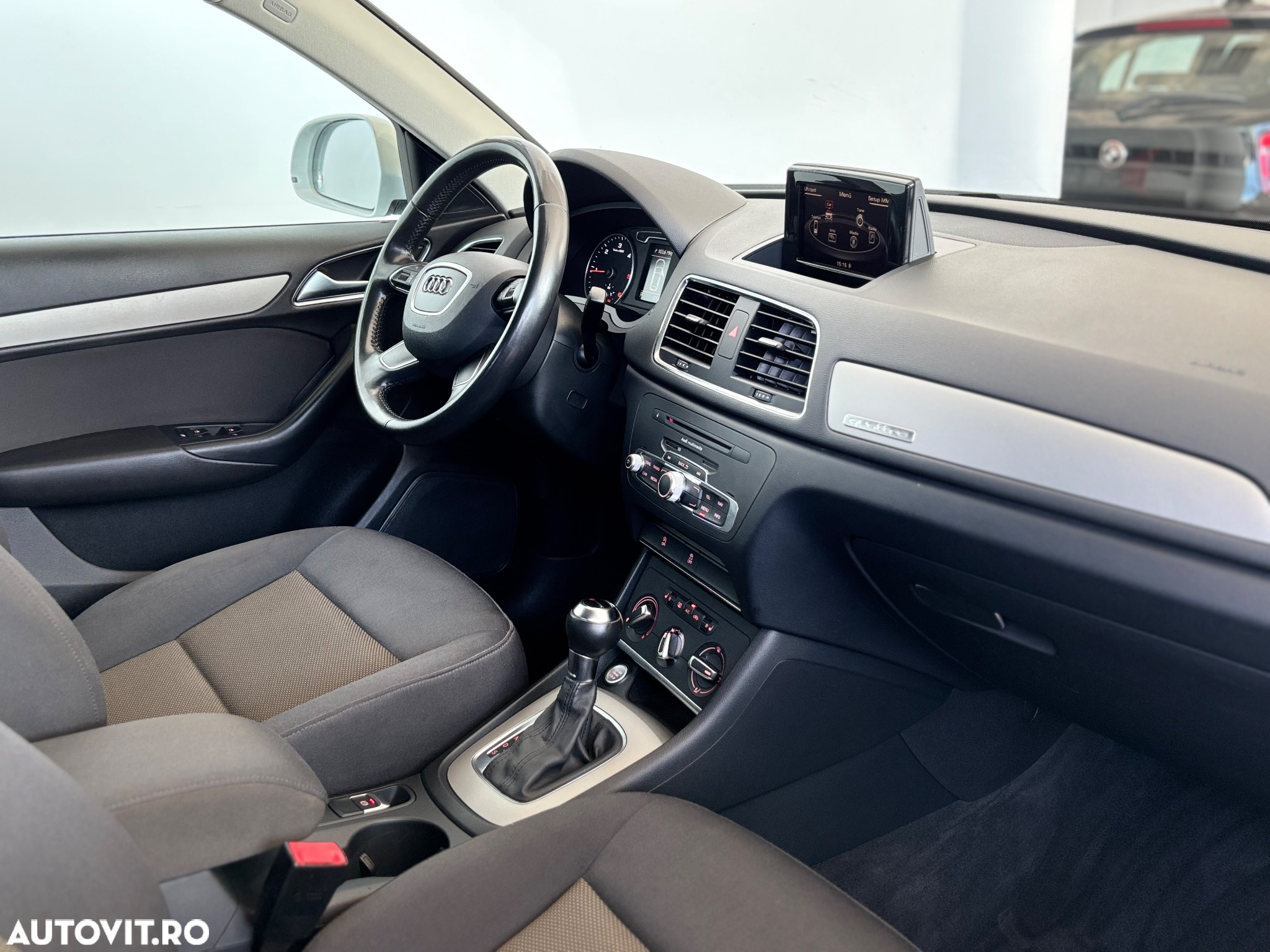 Audi Q3 2.0 TDI Quattro S tronic - 15