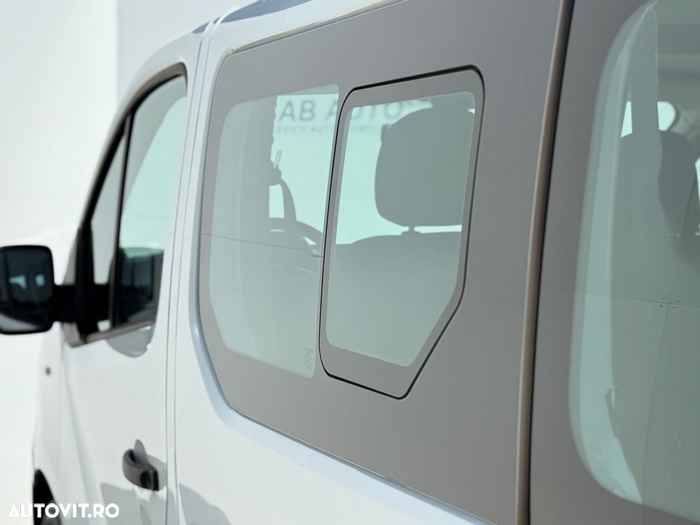 Renault Trafic Combi L1H1 8+1 Authentique - 21