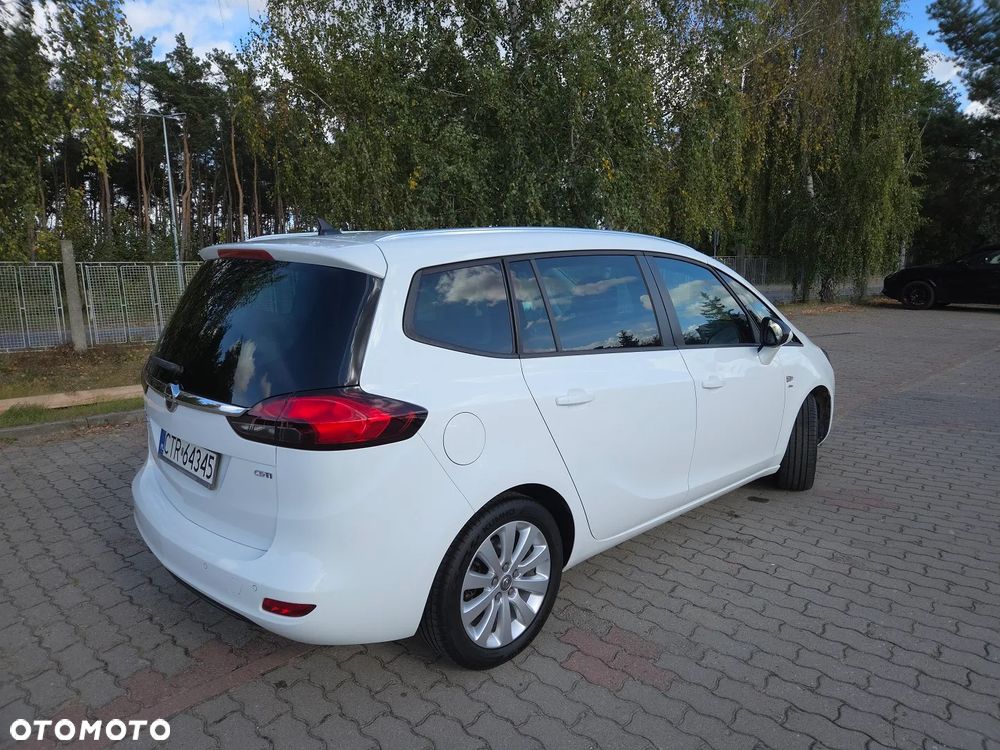 Opel Zafira - 3
