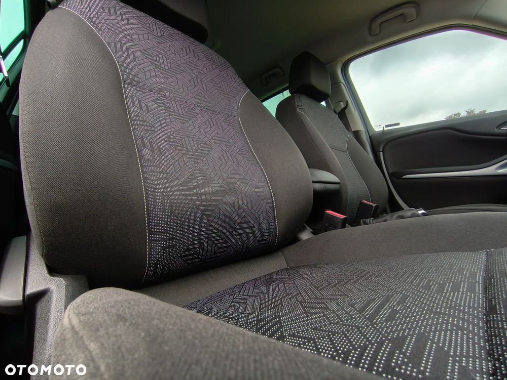 Opel Zafira 1.4 Turbo (ecoFLEX) Start/Stop Active - 19