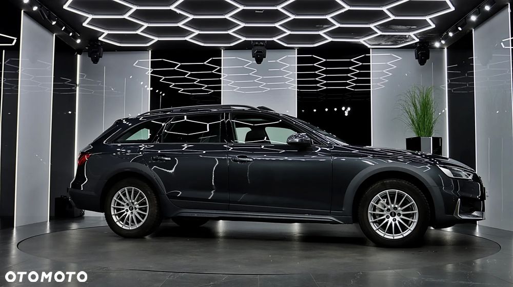 Audi A4 Allroad quattro 40 TDI S tronic - 12