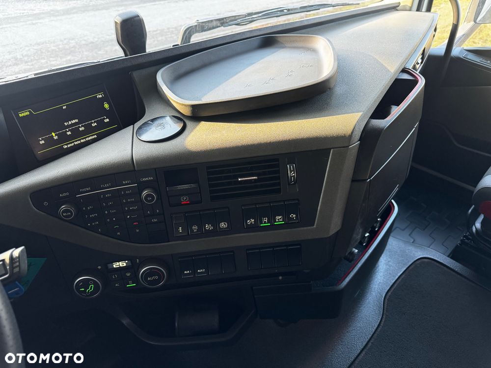 Volvo FH 500 Euro 6 // Przód i tył na poduszce // Serwisowany - 19