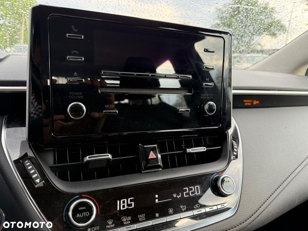 Toyota Corolla 1.8 Hybrid Active - 20