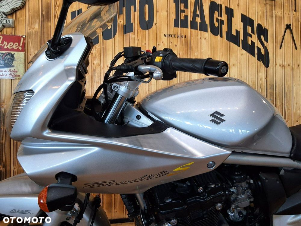 Suzuki Bandit - 12