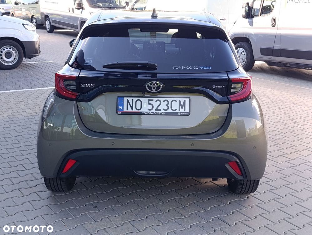 Toyota Yaris Hybrid 1.5 Style - 10