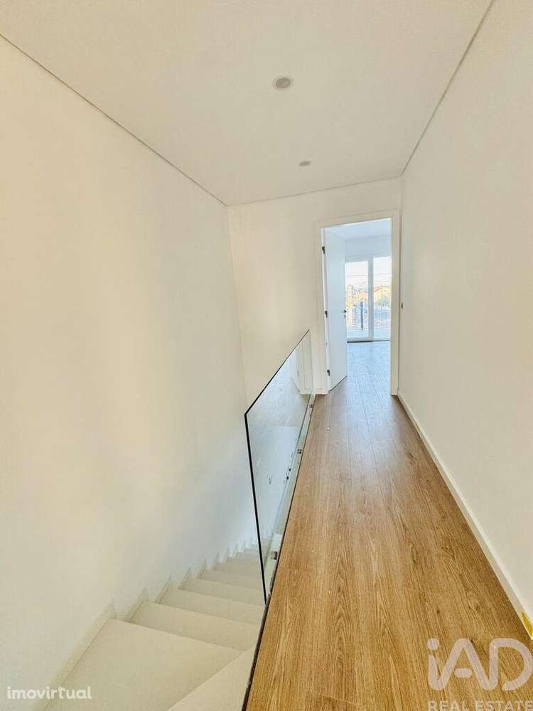 Casa / Villa T3 em Fernão Ferro de 130,00 m2 - Grande imagem: 4/18