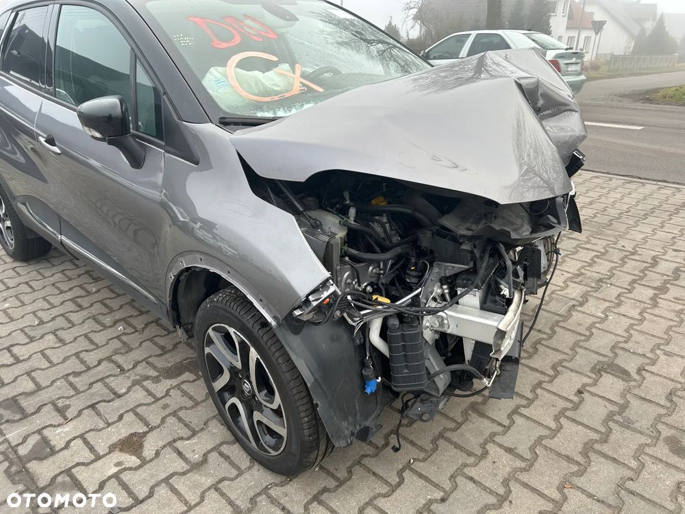 Renault Captur - 4