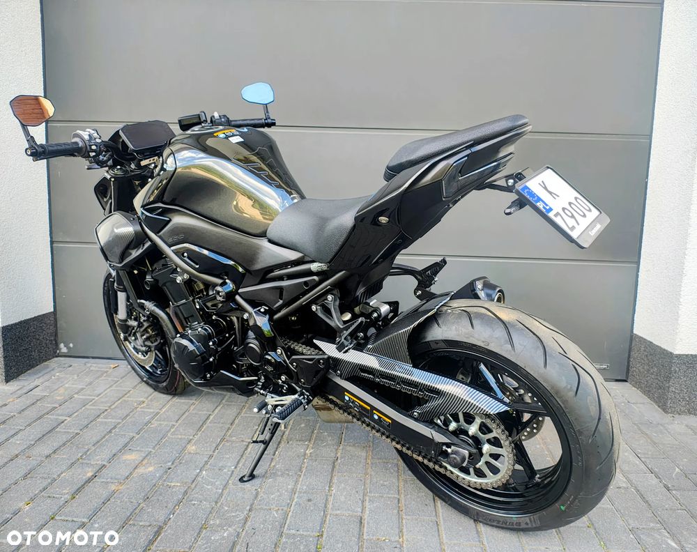 Kawasaki Z 900 - 11