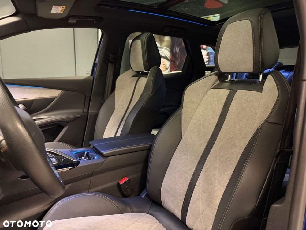 Peugeot 3008 1.6 PureTech Hybrid4 PHEV Allure S&S EAT8 - 9