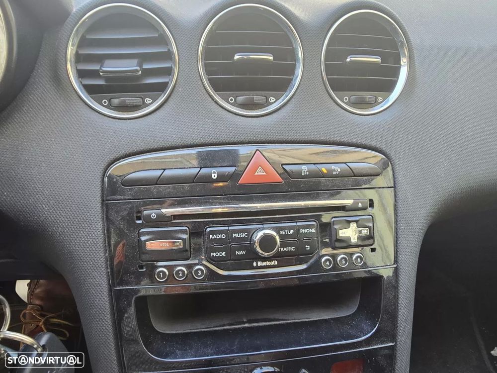 Peugeot 308 SW 1.6 e-HDi SE Envy 2-Tronic - 20