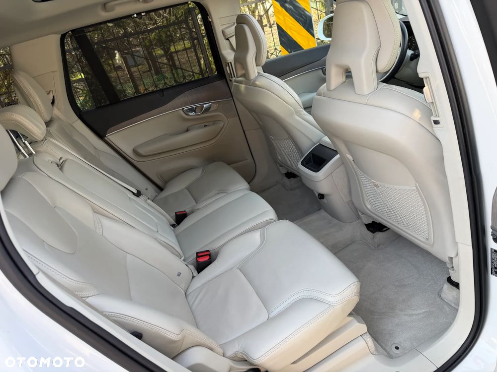 Volvo XC 90 D5 AWD Inscription - 34