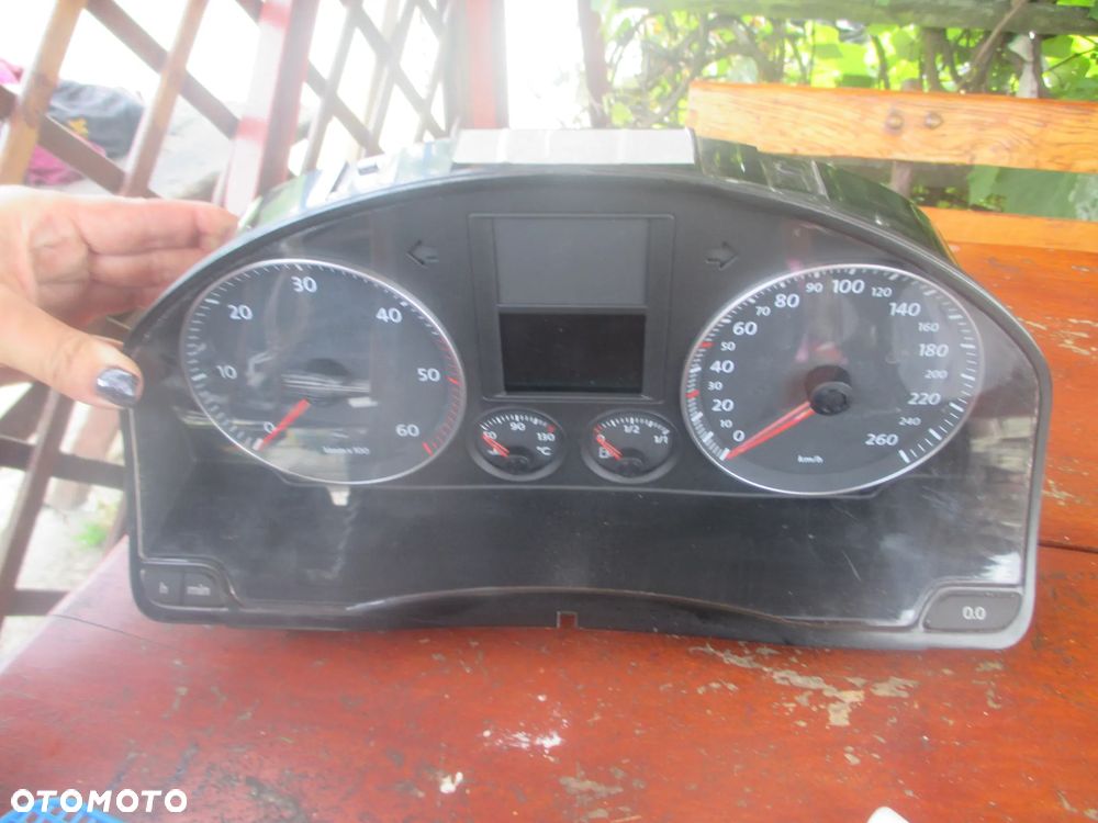 licznik zegar VW Golf V 1.9 TDI 1K0920862K