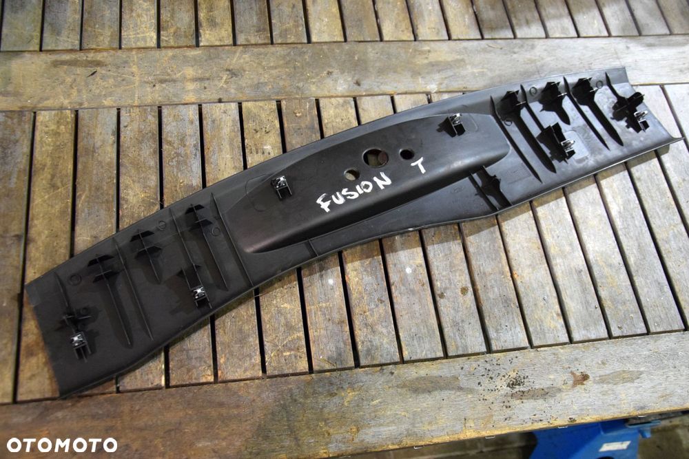 Ford Fusion 02-12 Nakładka osłona listwa progu bagażnika - 2