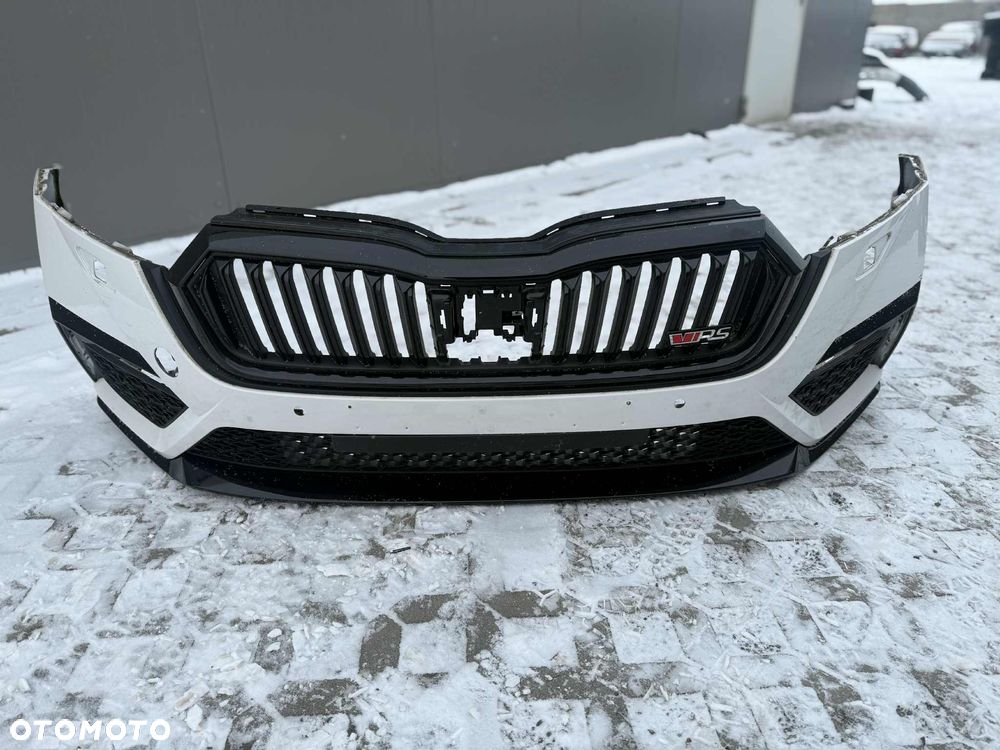 Skoda Octavia IV RS Zderzak Przód Przedni PDC SPRYSK RADAR LB9A 20-24 - 10