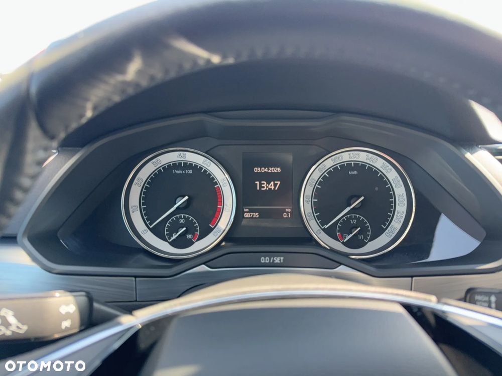 Skoda Superb 2.0 TSI Ambition DSG - 15