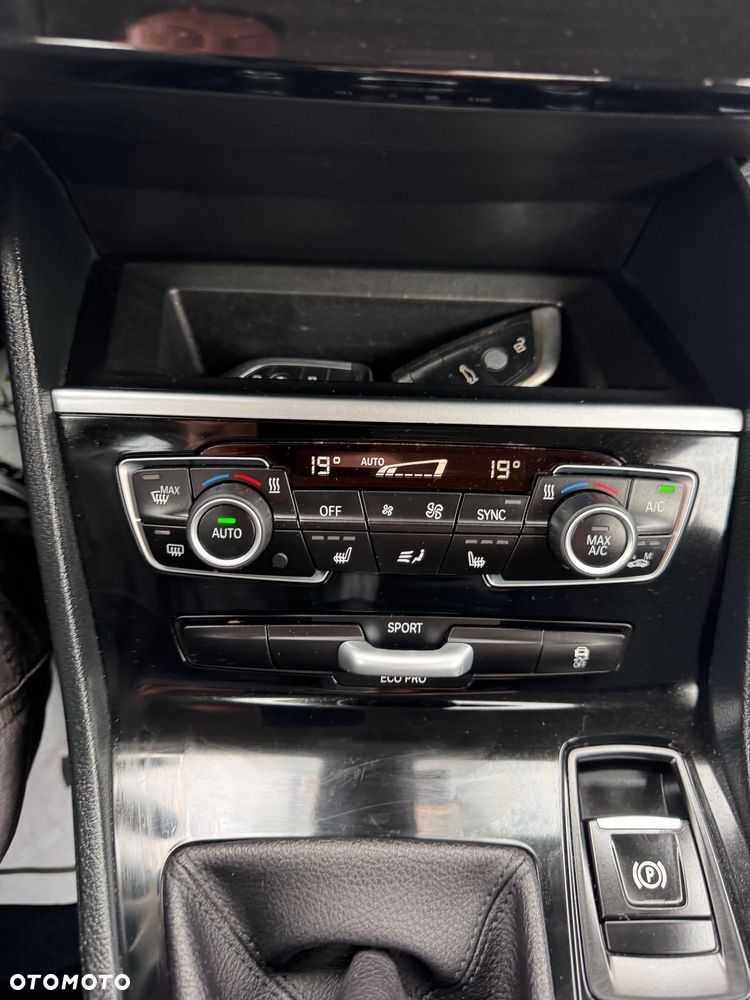 BMW Seria 2 216i Advantage - 20