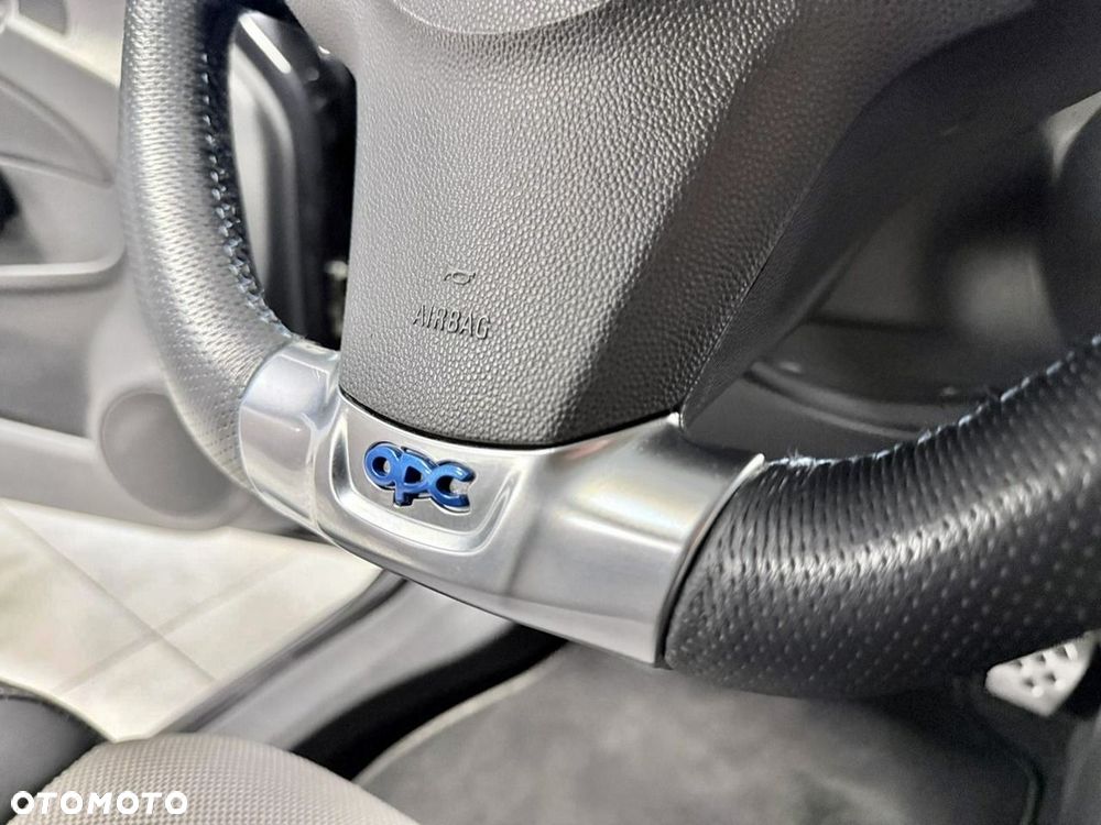 Opel Corsa 1.6 Turbo OPC - 36