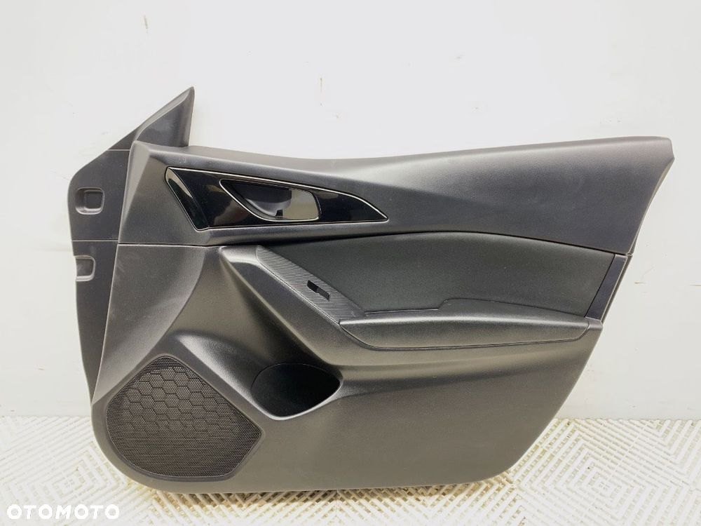 BOCZEK DRZWI PRAWY PRZÓD - 84.00 PLN - MAZDA 3 (BM, BN) 2013 - 2022 2.0 88 kW [120 KM] benzyna 2013 - 1