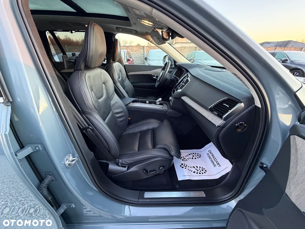 Volvo XC 90 T8 AWD Recharge Ultimate Dark - 36