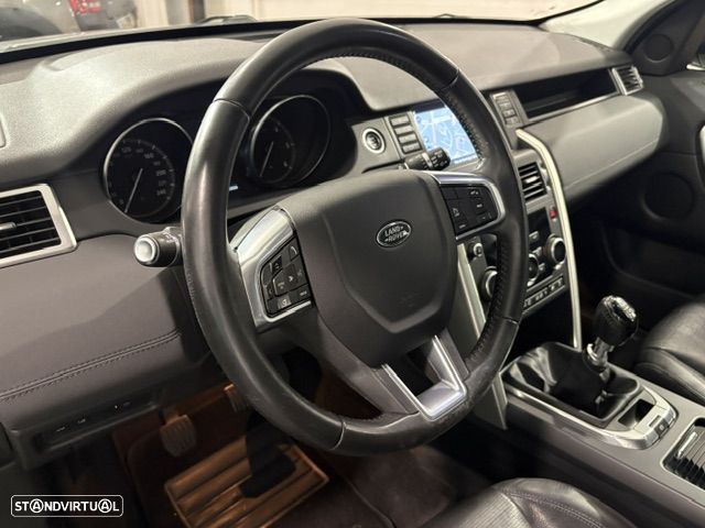 Land Rover Discovery Sport 2.0 TD4 HSE Luxury - 37