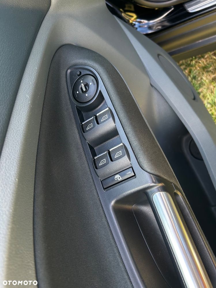 Ford Grand C-MAX 1.6 TDCi Titanium - 20