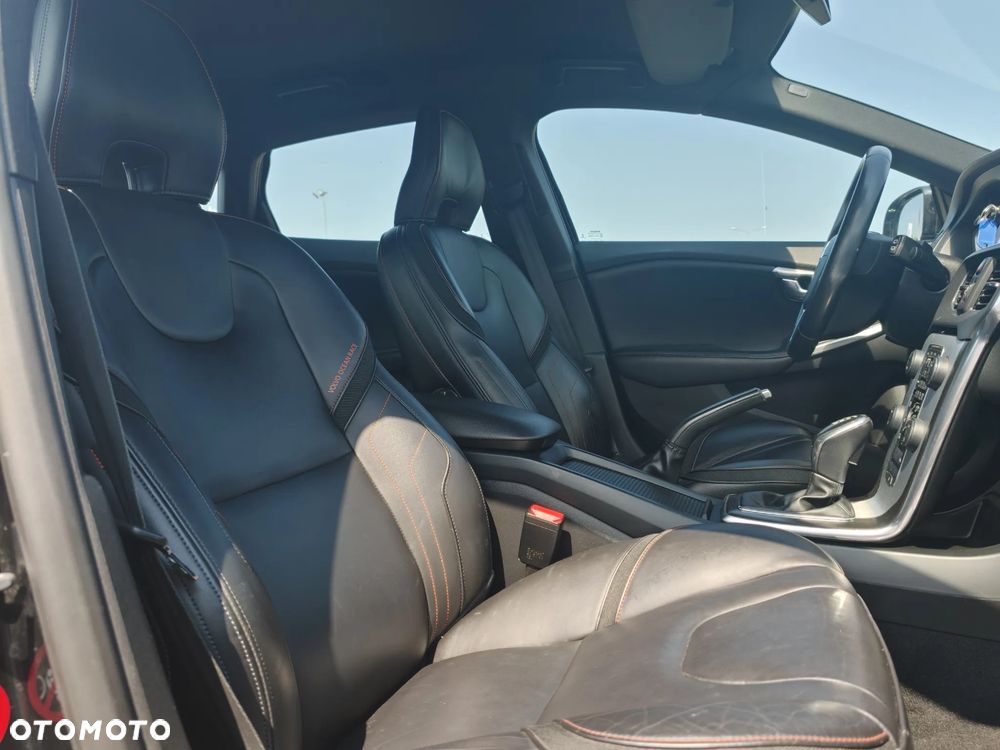 Volvo V40 - 20