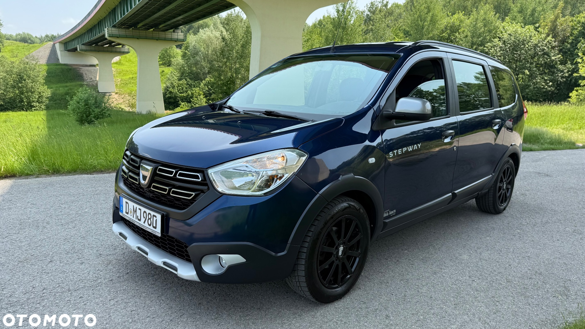 Dacia Lodgy 1.6 SCe Access S&S - 12