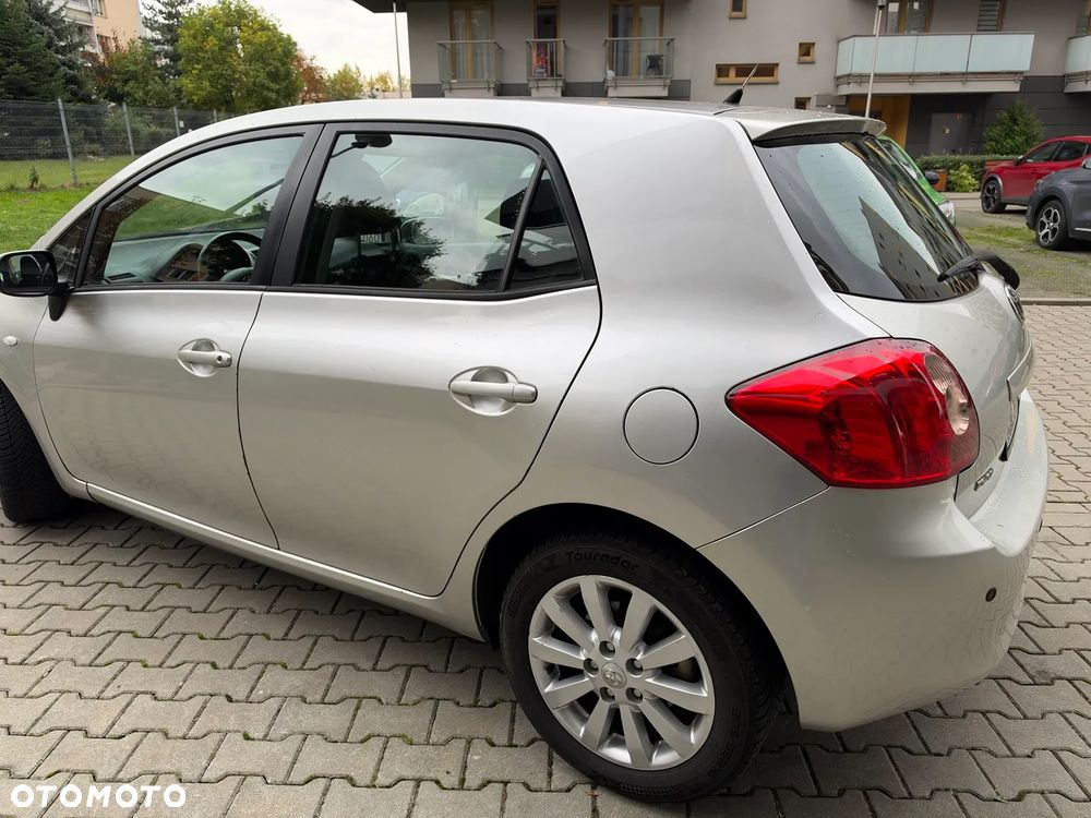 Toyota Auris - 17