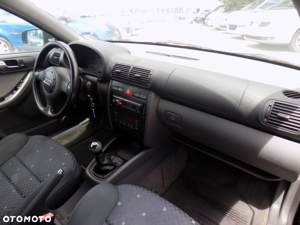 Audi A3 3-drzwiowe - 6
