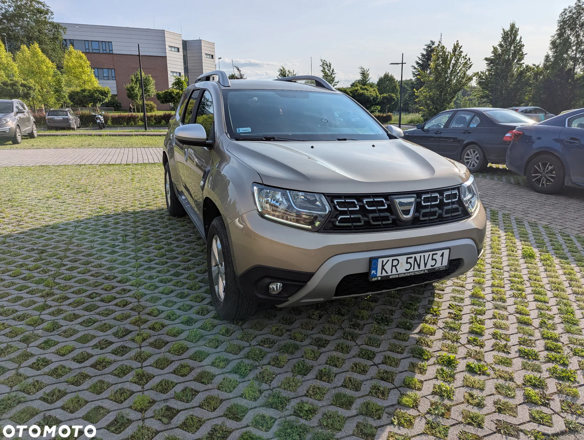 Dacia Duster 1.6 SCe Access S&S - 13