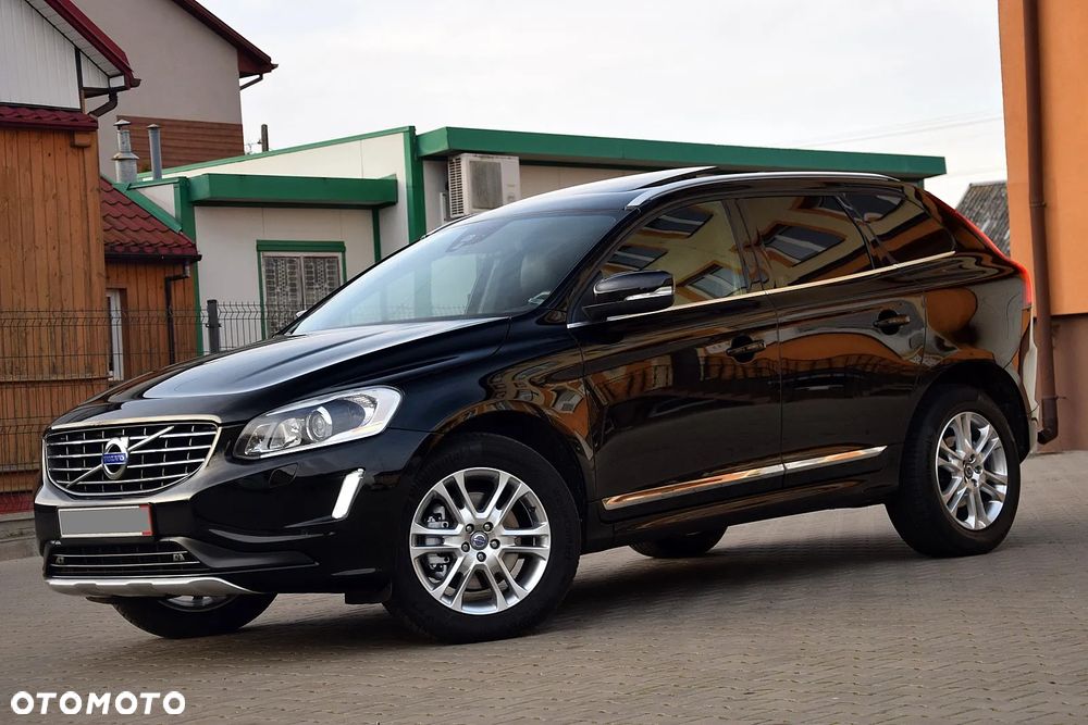 Volvo XC 60 D5 AWD Summum - 10