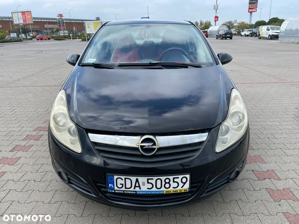 Opel Corsa 1.4 16V Cosmo - 2