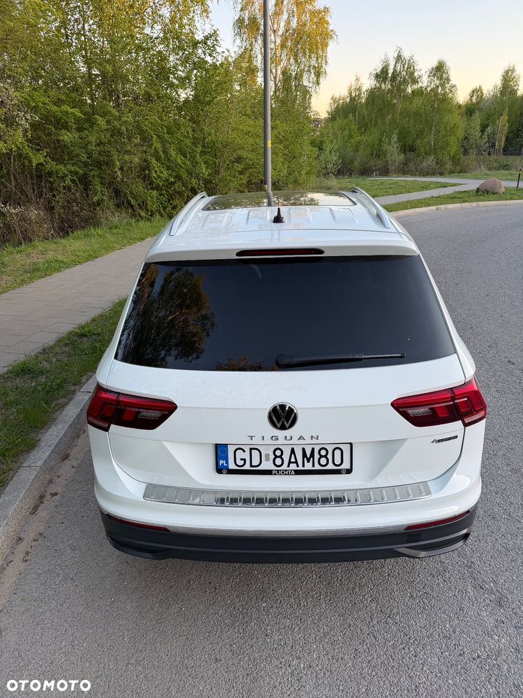 Volkswagen Tiguan Allspace 2.0 TSI 4Mot Life DSG - 6