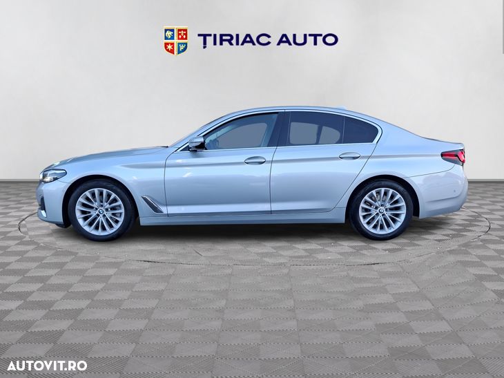 BMW Seria 5 520d xDrive Aut. Luxury Line - 3