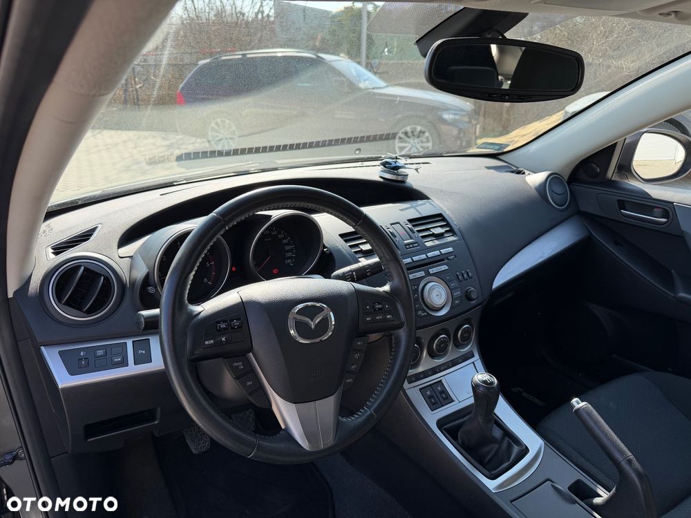 Mazda 3 2.2 MZR-CD DPF Exclusive-Line - 30
