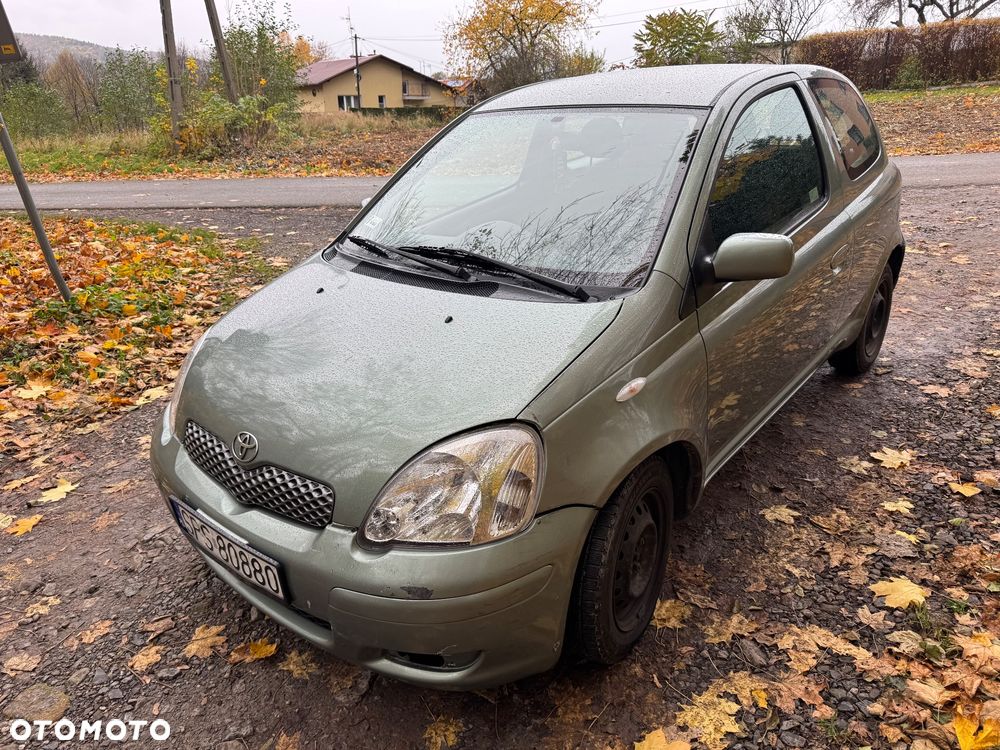 Toyota Yaris - 2