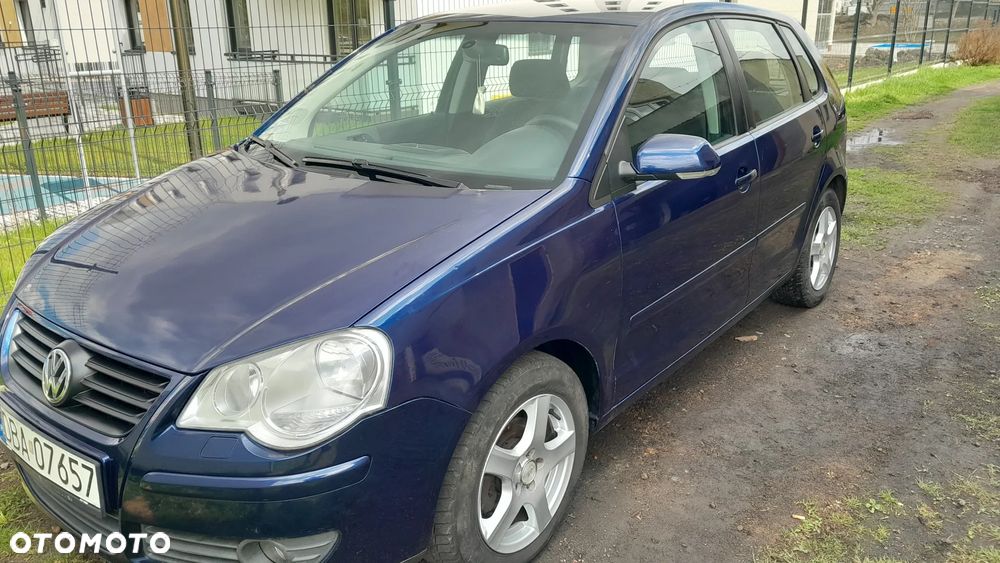 Volkswagen Polo - 4