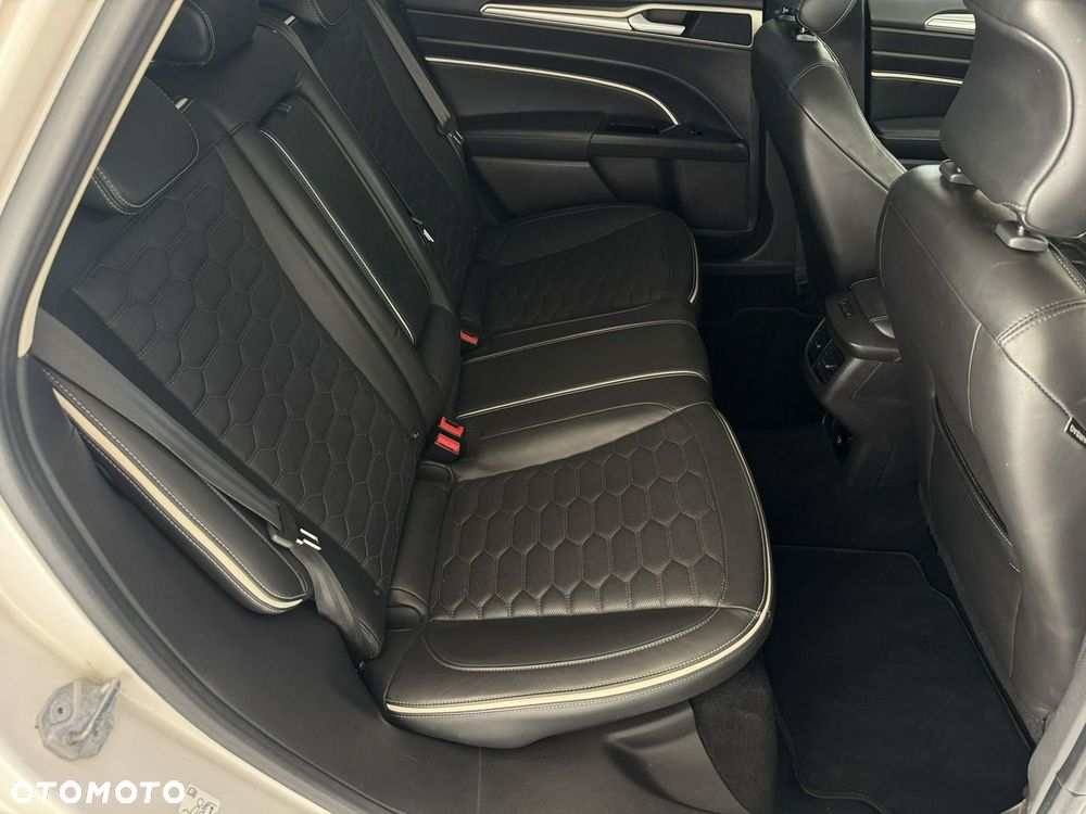 Ford Mondeo Vignale 2.0 TDCi PowerShift - 20