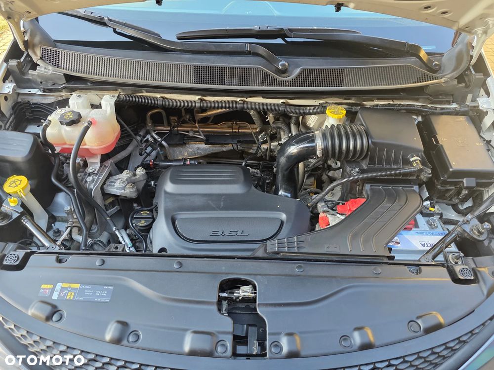 Chrysler Pacifica - 23