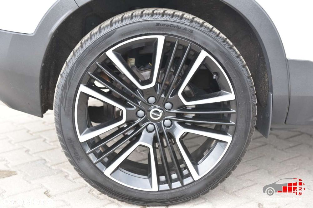 Volvo XC 40 - 12
