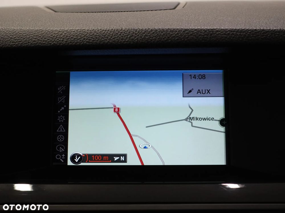 BMW Seria 5 525d xDrive Sport-Aut Modern Line - 31