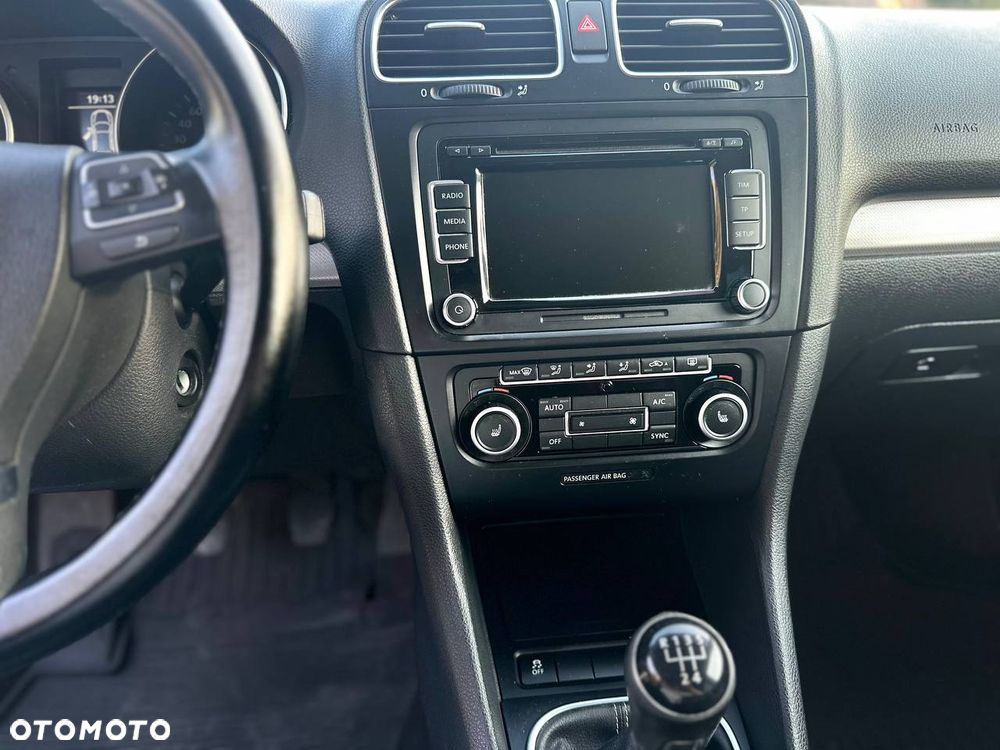 Volkswagen Golf 1.6 TDI DPF MATCH - 23