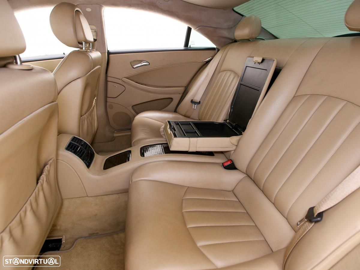 Mercedes-Benz CLS 320 CDi - 10