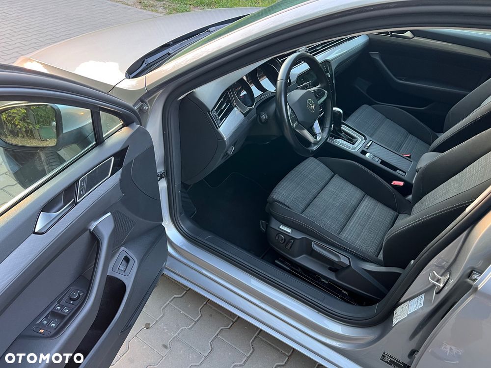 Volkswagen Passat 2.0 TDI EVO Business DSG - 11