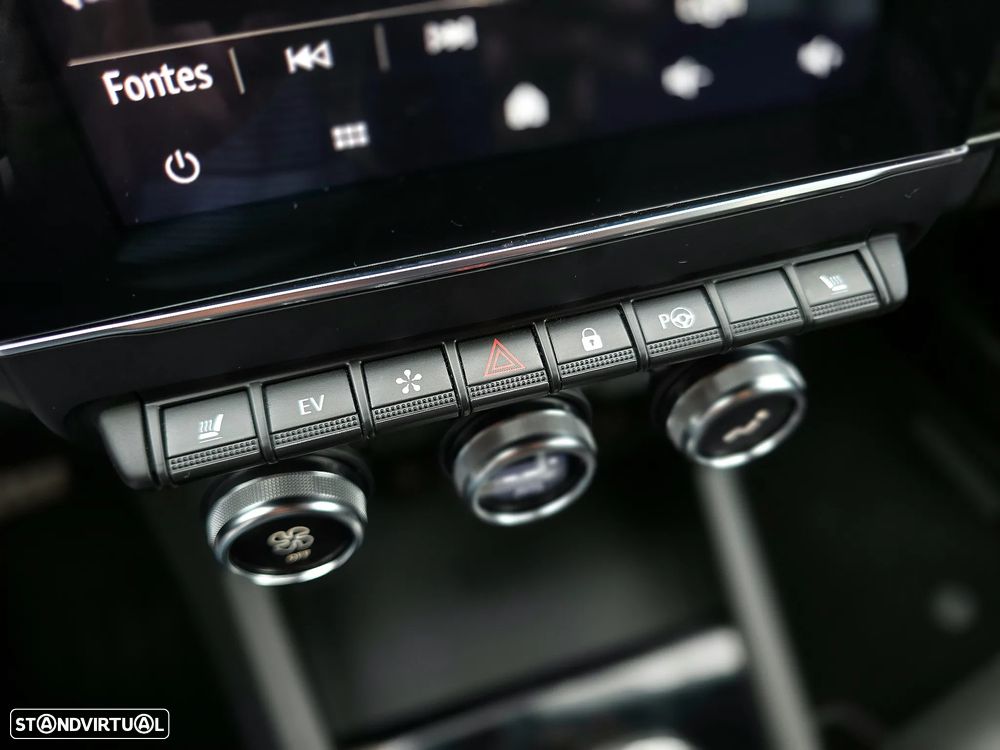 Renault Arkana 1.6 E-Tech R.S.Line - 23