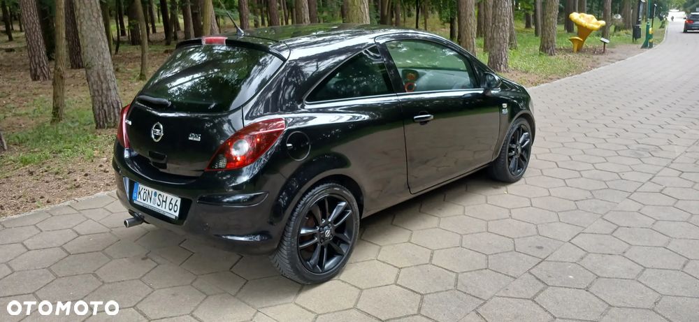 Opel Corsa 1.4 16V 150 Jahre - 13
