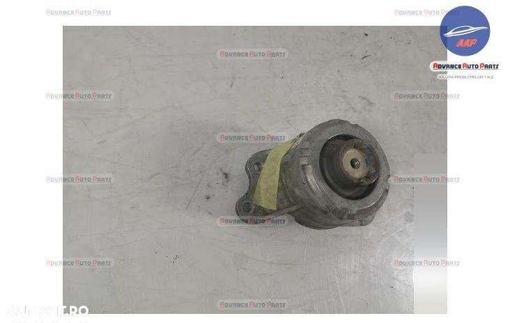 Tampon Motor Dreapta original Mercedes-Benz  C-Class  W205/S205/C205 2 - 3