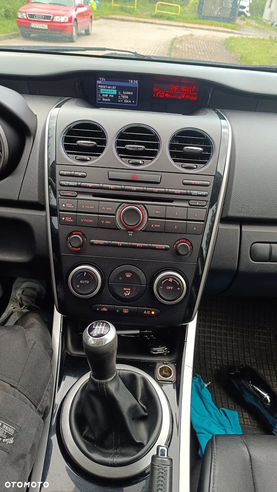 Mazda CX-7 - 11