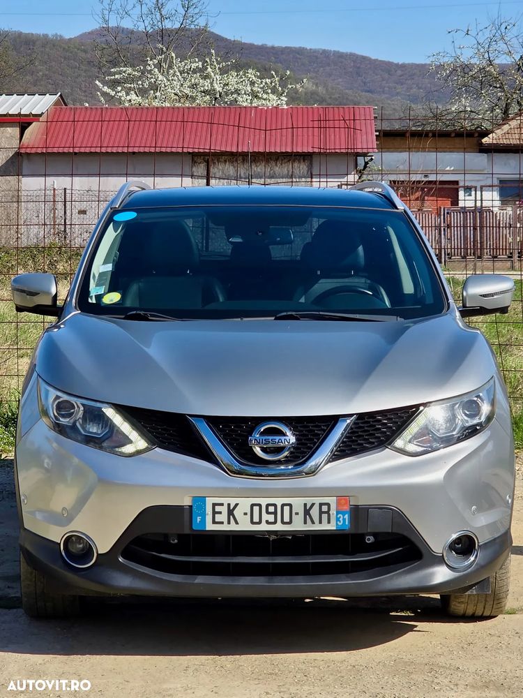 Nissan Qashqai 1.5 DCI Start/Stop Tekna - 2