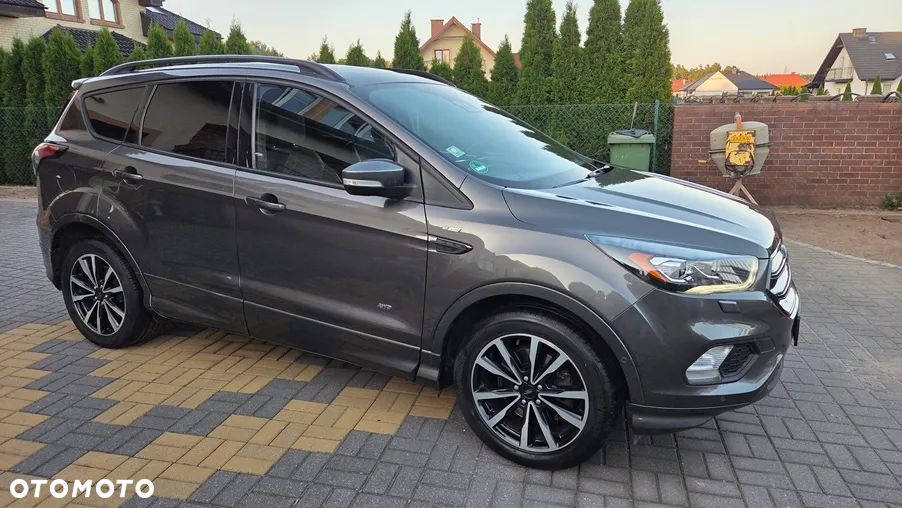 Ford Kuga 2.0 TDCi 4x4 ST-Line - 7